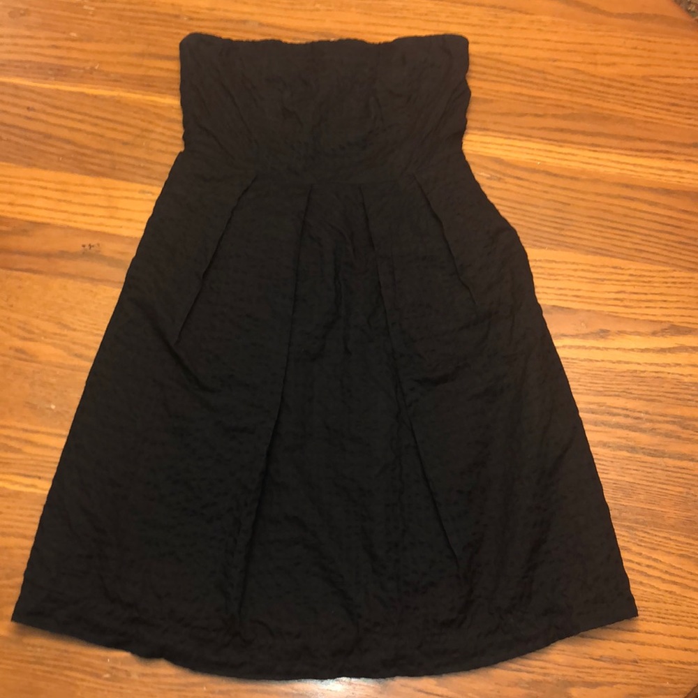 Black sleeveless J. Crew seersucker sundress - 4